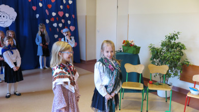 0a kocha swoje babcie i swoich dziadków