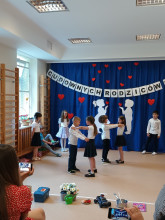 CUDOWNYCH RODZICÓW MAM…